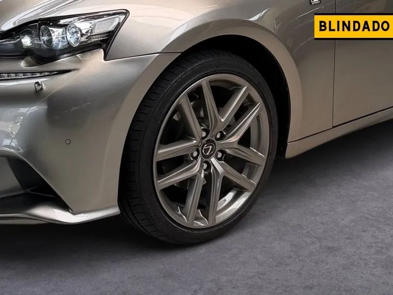 Lexus IS-250 F Sport 2.5 24V 208cv Aut., foto 12 de 19