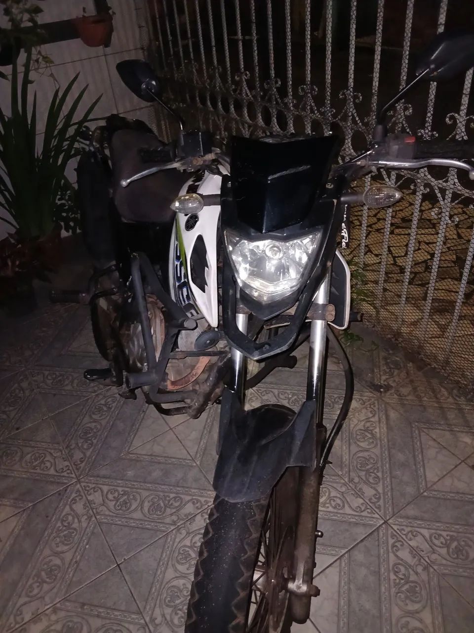 Crosser 2017