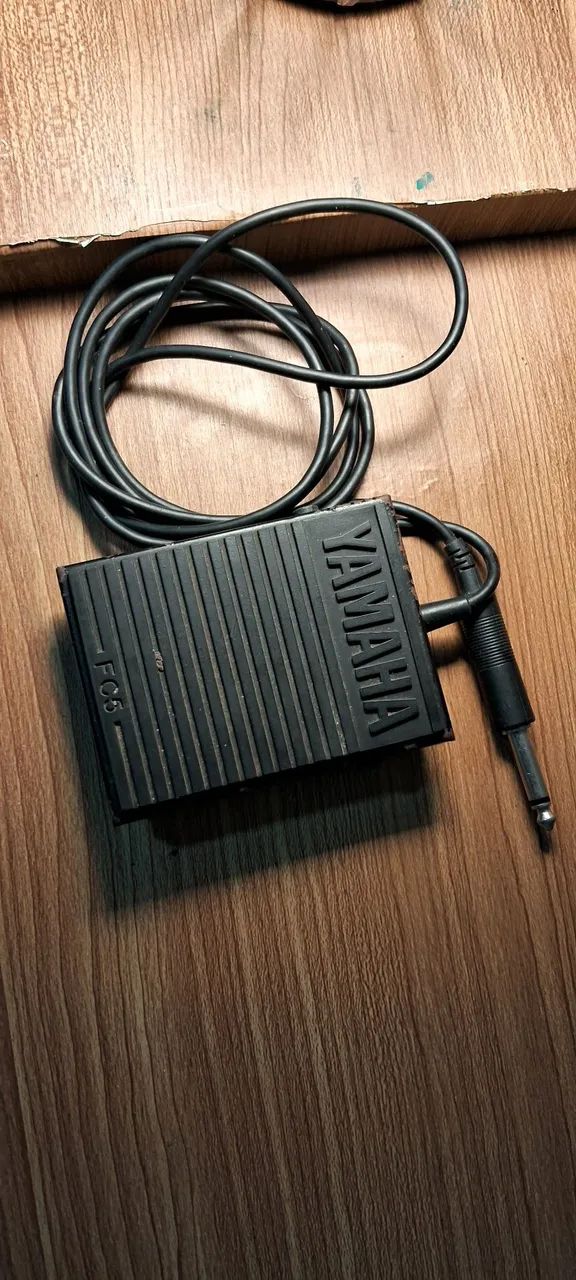 Pedal sustain Yamaha fc5 original 1