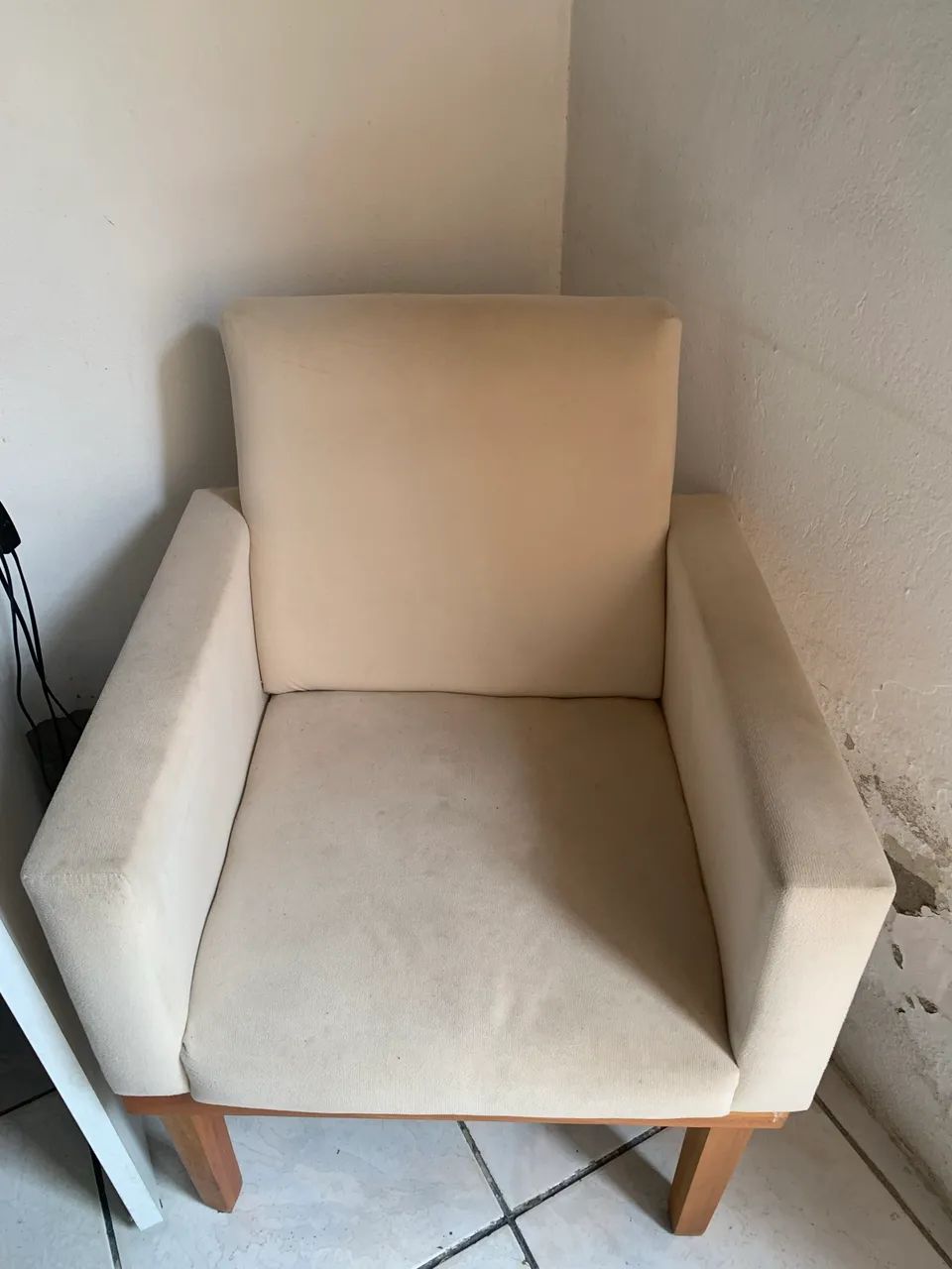 Vendo 2 poltronas 