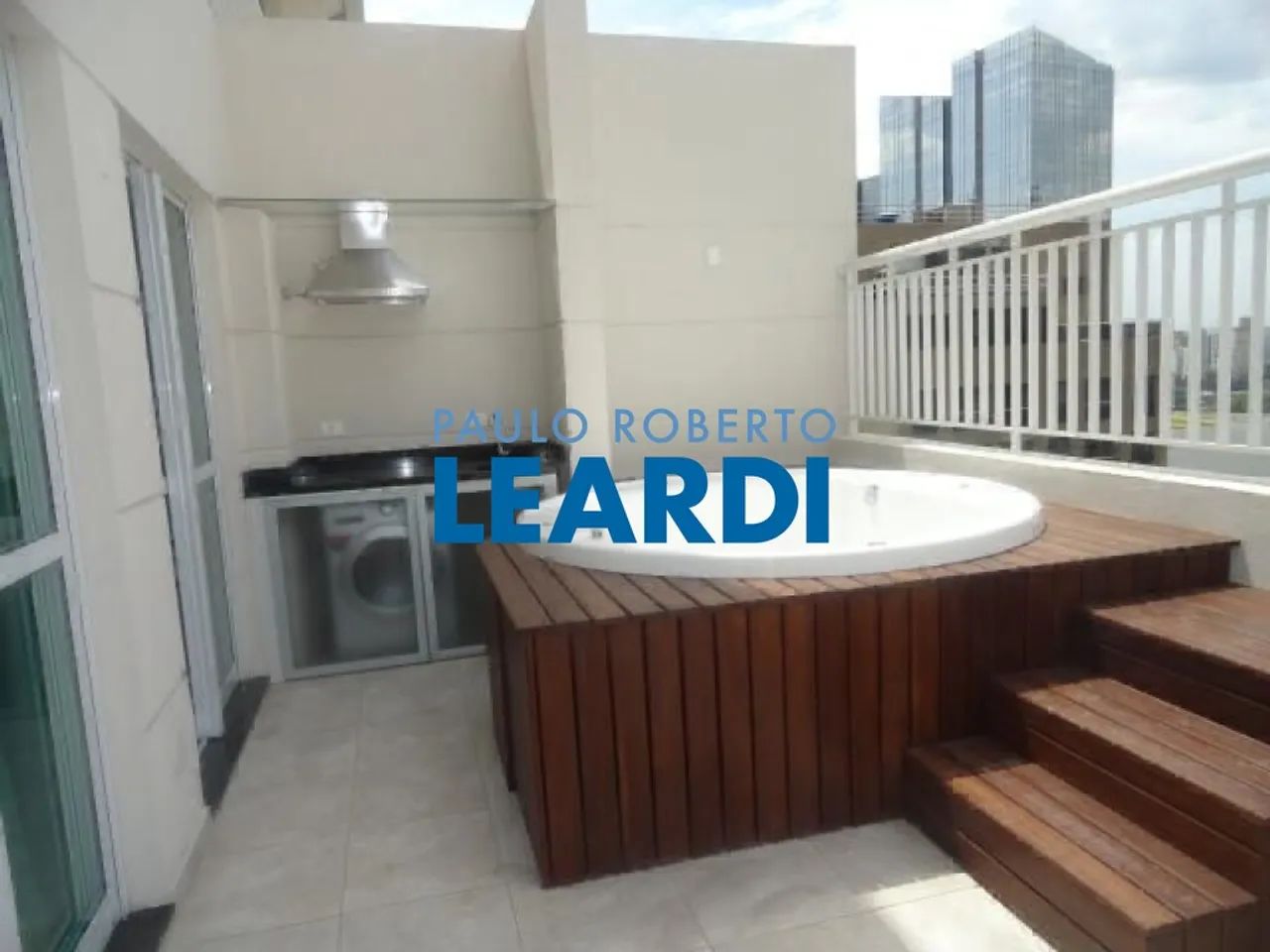 COBERTURA - VILA OLÍMPIA - SP