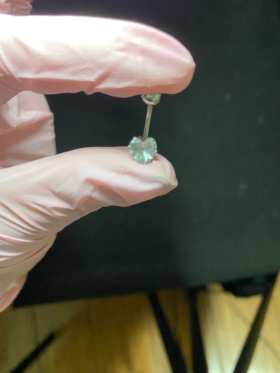 Aplicação de piercing + joia 50,0 - Foto 5