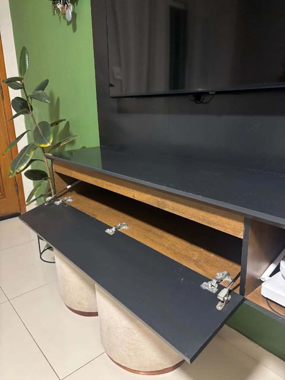 Painel para TV até 60 polegadas preto / imbuia - Foto 3