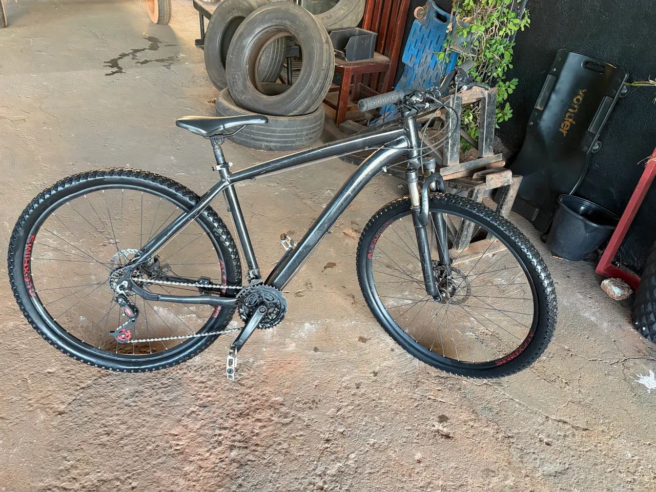 Vendo bicicleta aro 29  - Foto 3