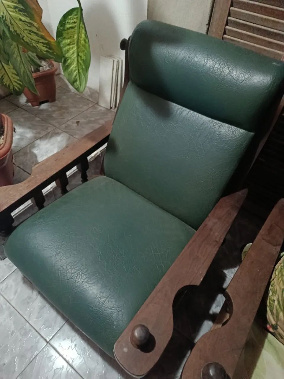 CONJUNTO DE SOFÁ MADEIRA MACIÇA  - Foto 3
