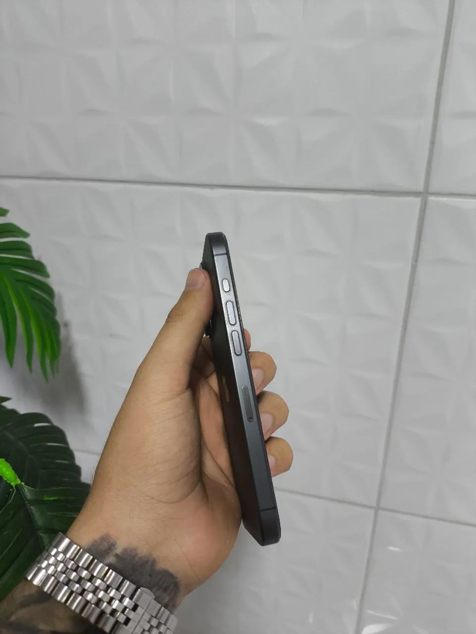 iPhone 15 Pro - 128Gb - Foto 3