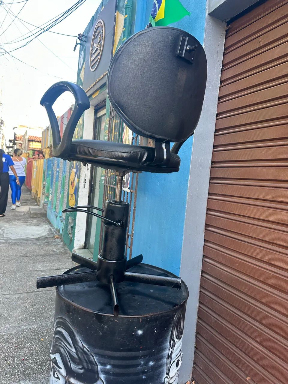 Cadeira pra salão barbeiro  - Foto 3
