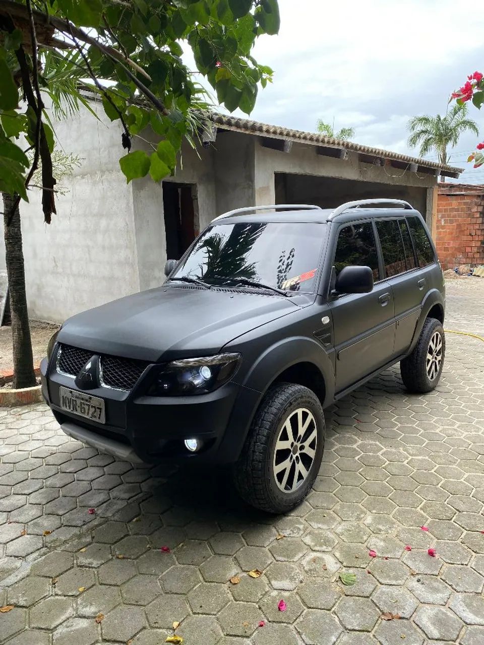 Mitsubishi Pajero 2011