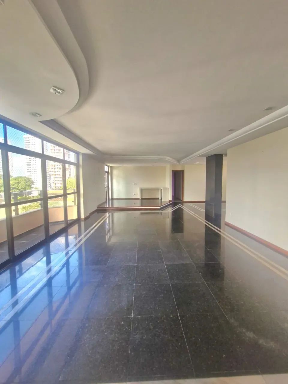 LUMIAR ALUGA | EDIFÍCIO ROMA | 03 SUITES | BATISTA CAMPOS | 190M² |