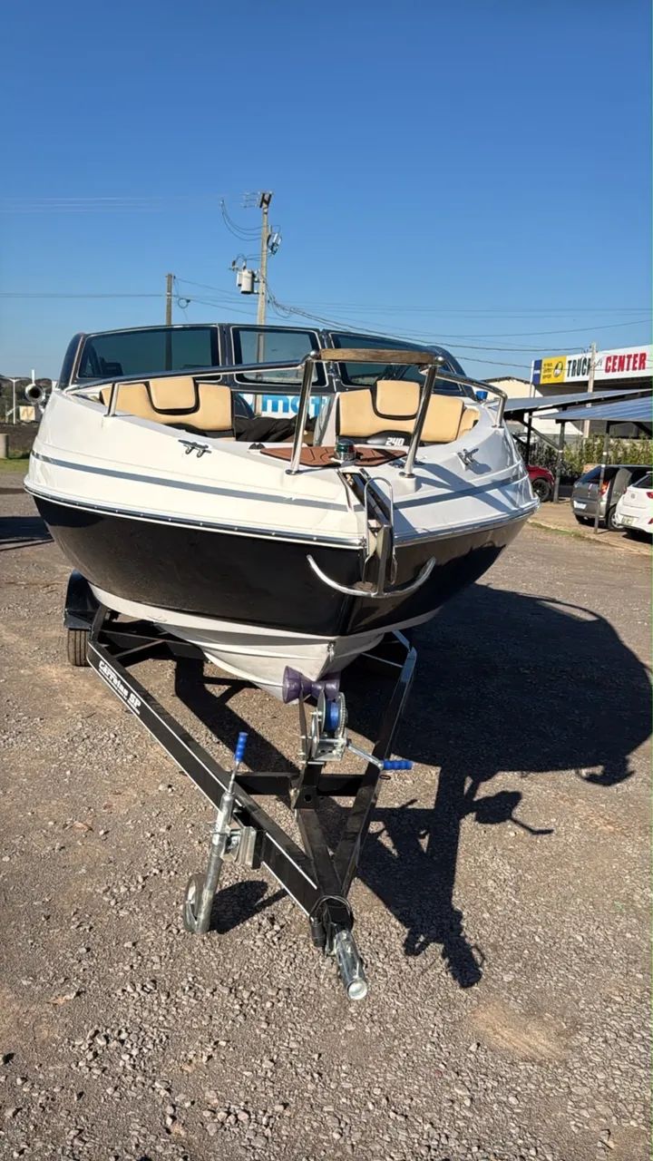 Lancha Focker 240 - Foto 2