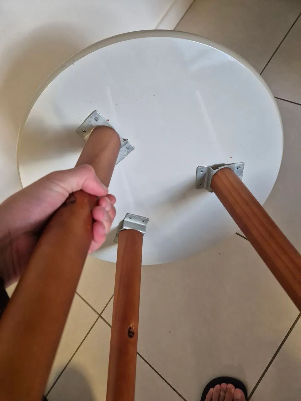 Mesinha branca moderna - Foto 2
