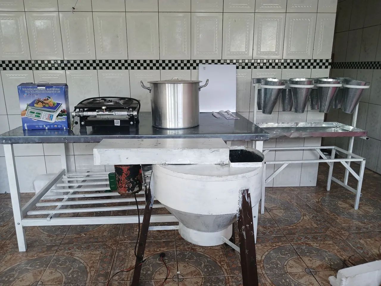 Vendo conjunto vompleta para que quer abater frango - Foto 3