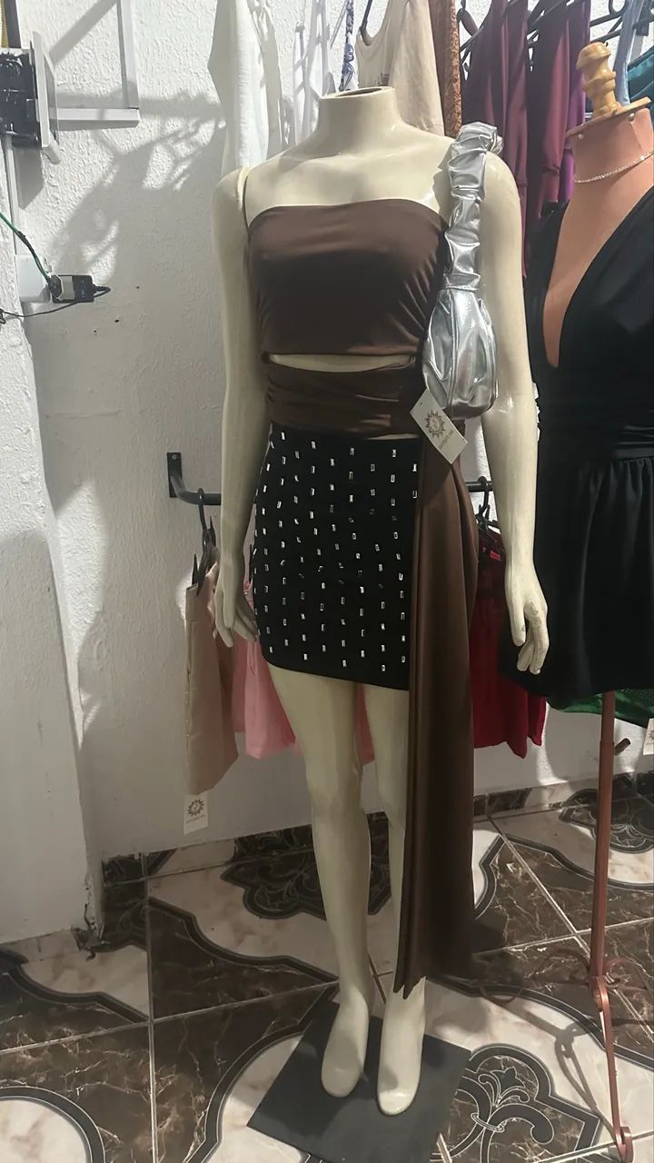 Manequim feminina - Foto 4