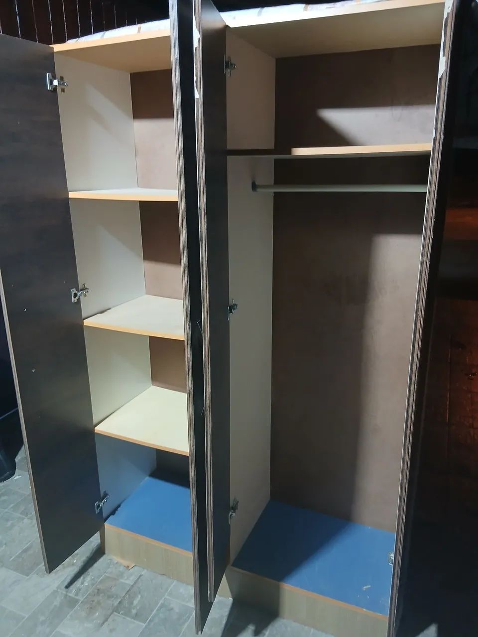 geladeira com congelador e refrigerador fogão 4 bocas com todas funcionando e guarda roupa - Foto 2