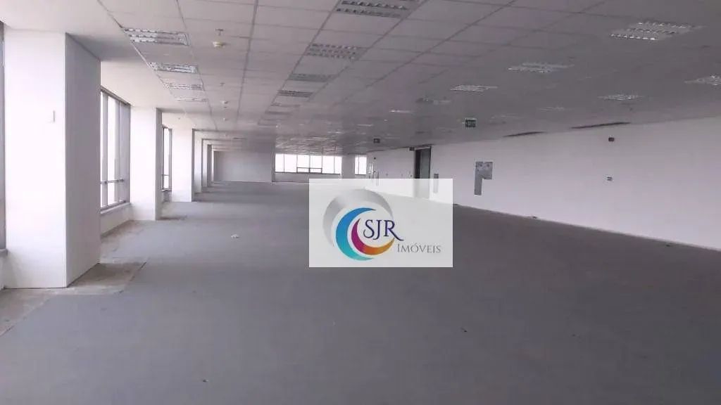 Conjunto para alugar, 1744 m² - Alphaville Industrial - Barueri/SP