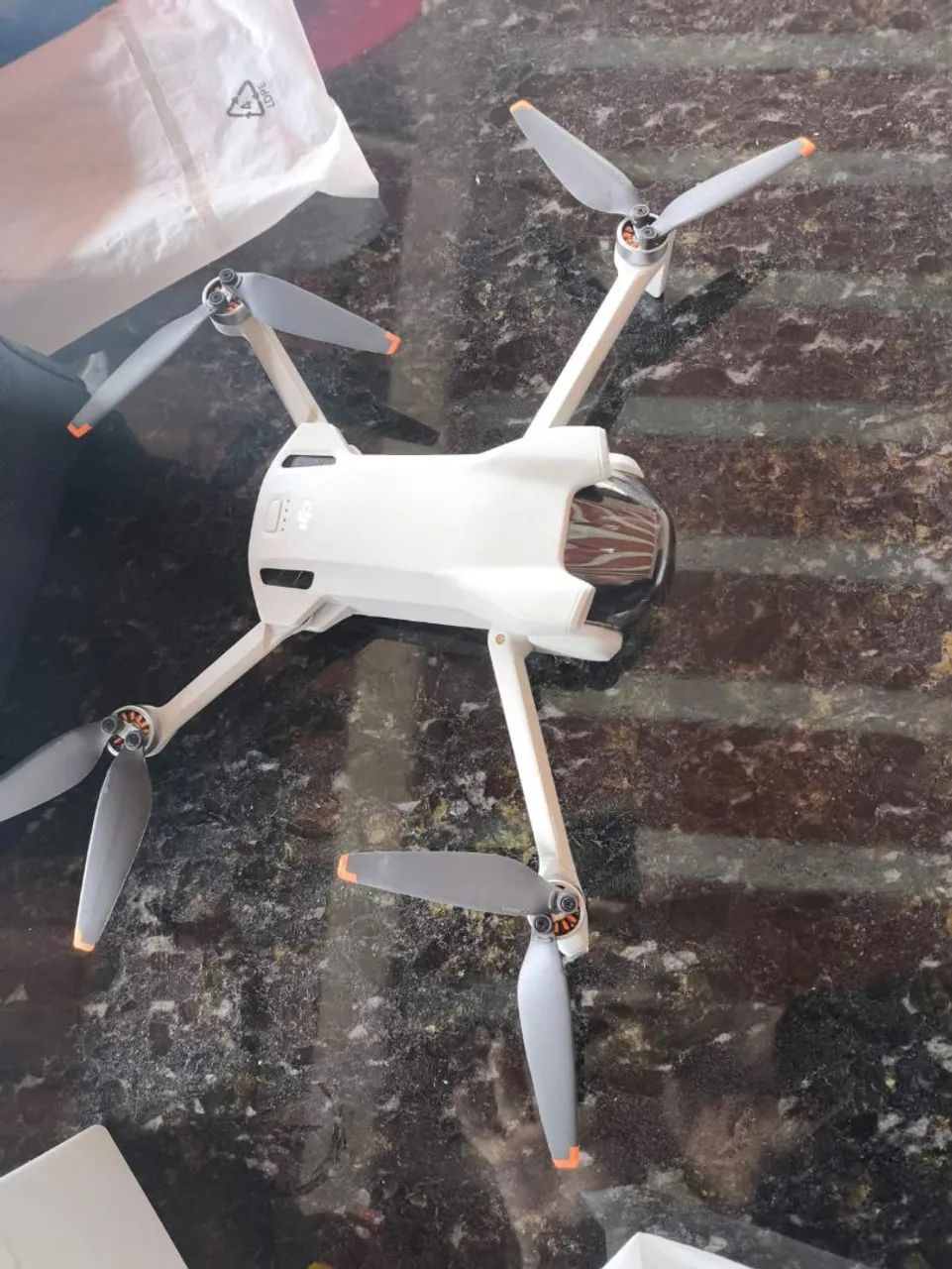 DJI Mini 3 Fly More Combo completo ? 3 baterias e bolsa DJI