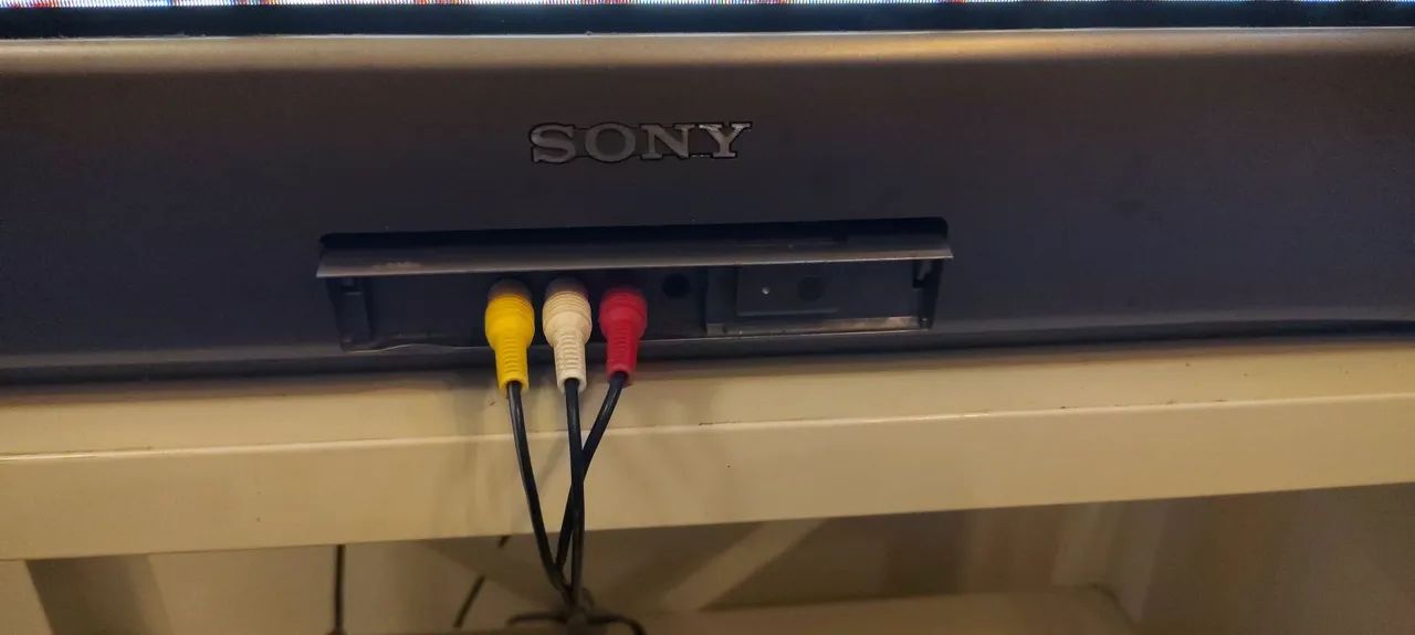 Tv 21 polegadas Sony wega (leia) - Foto 4
