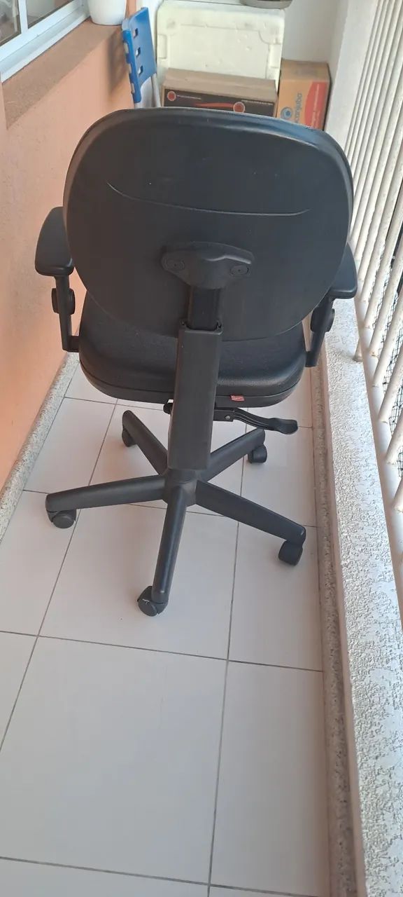 Cadeira giratória  - Foto 2