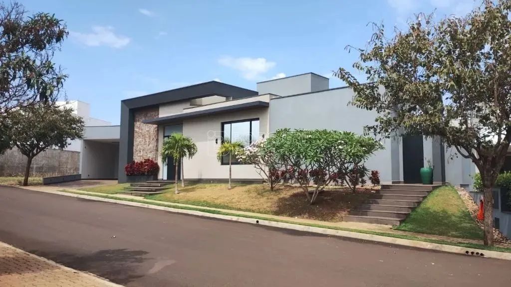 Locação de Casas / Condomínio na cidade de Araraquara