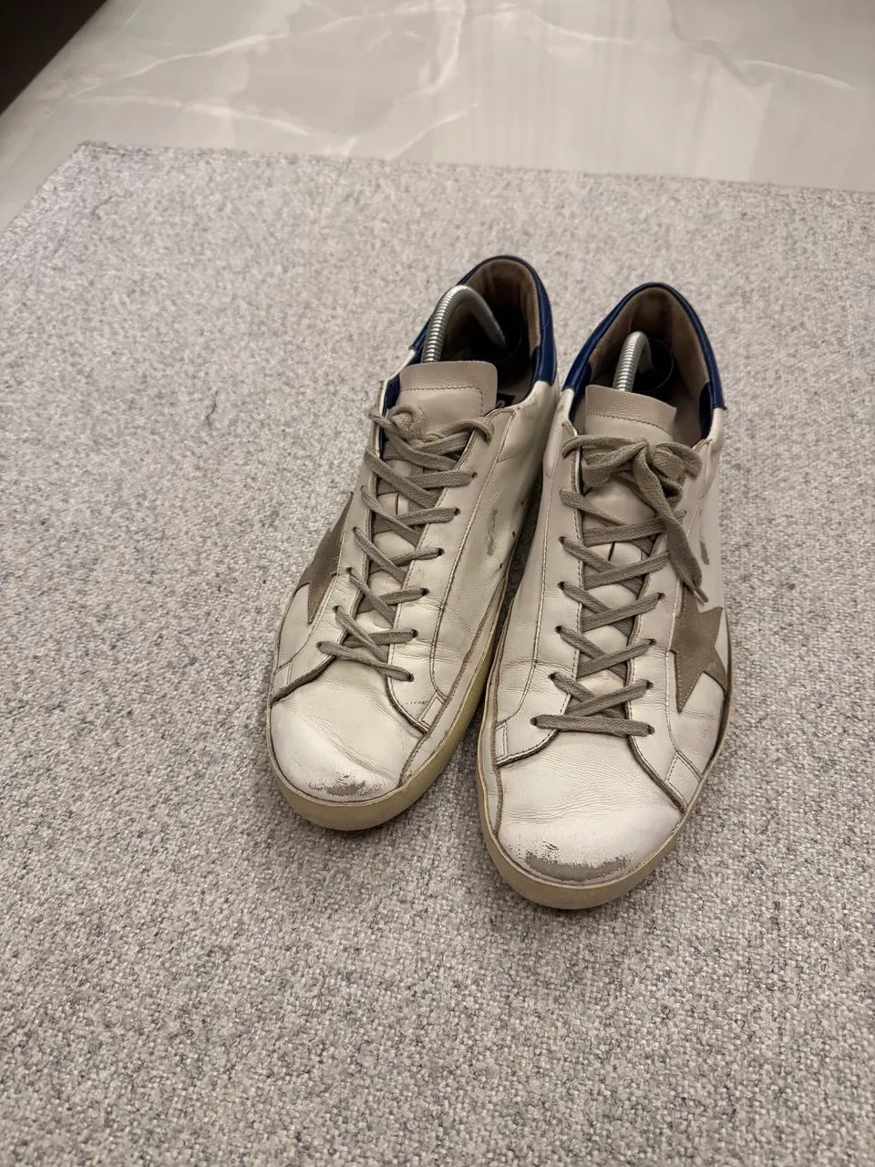 Golden goose super-star