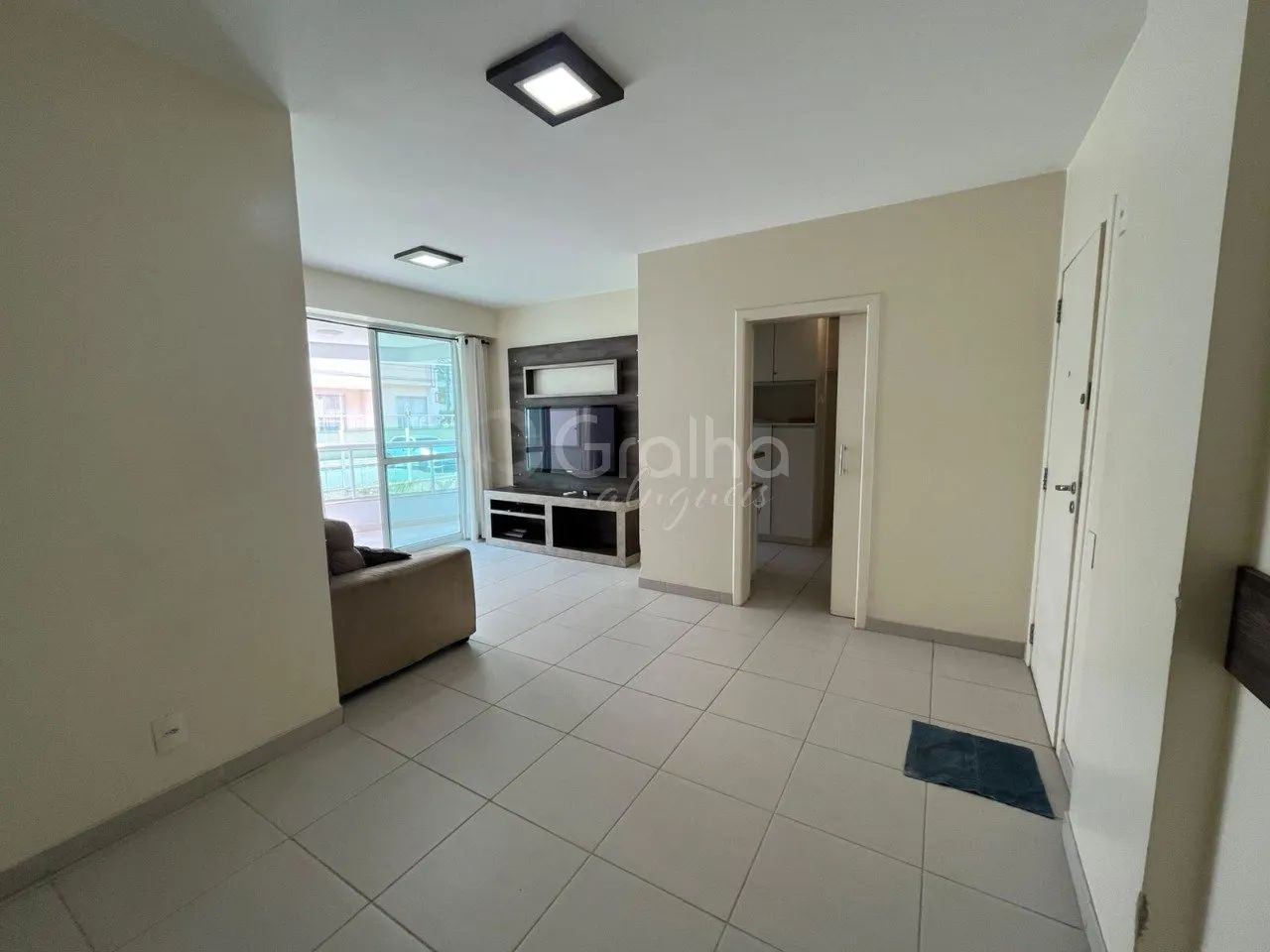 Apartamento com 2 quartos em Coqueiros - Foto 5