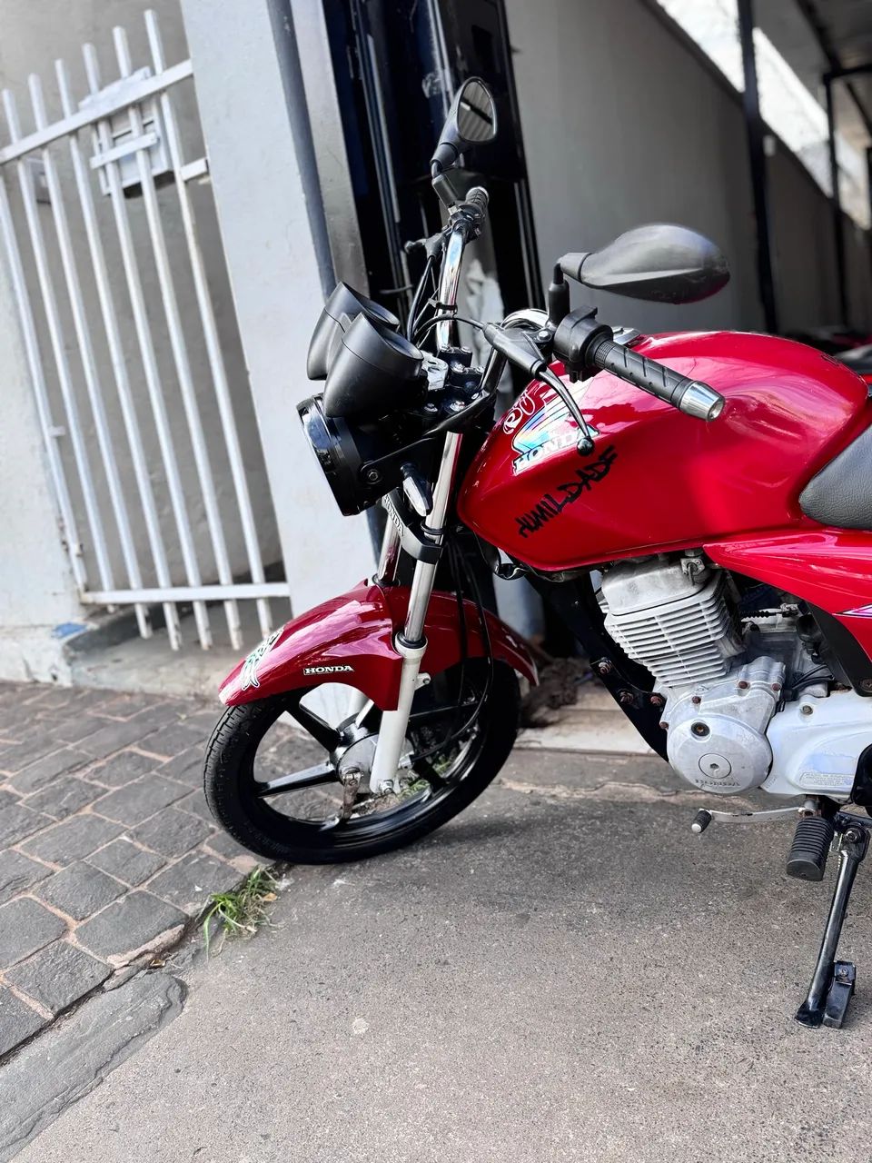 TITAN 150  - Foto 2