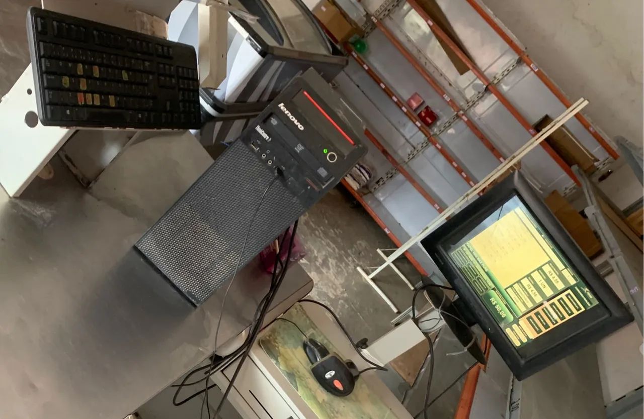 VENDO FRISA E COMPUTADOR JÁ COM PROGRAMA DE VENDA PARA SUPERMERCADO  - Foto 3