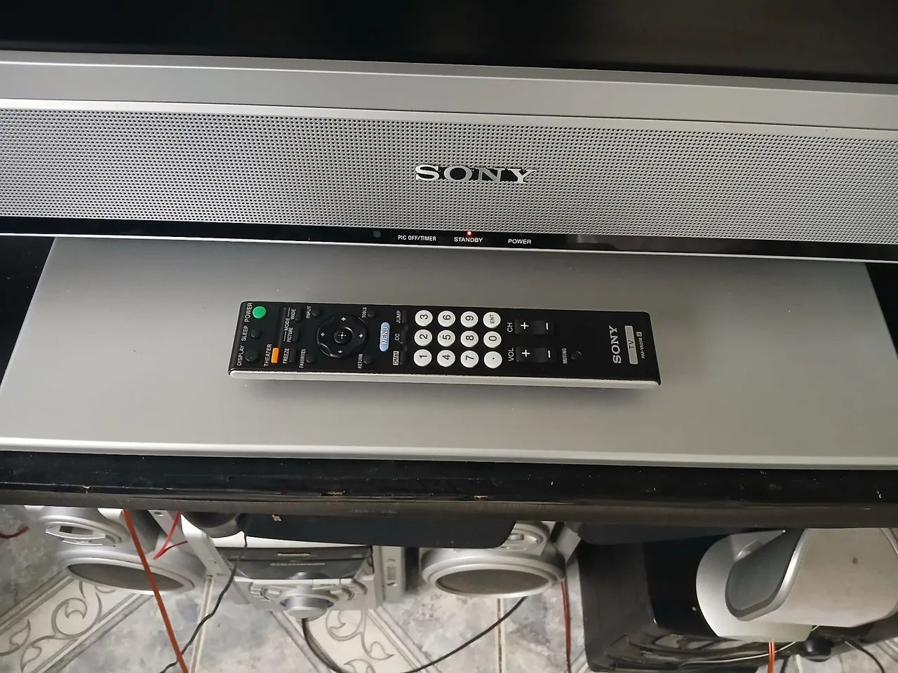 TV de LCD  Sony Bravia 50 polegadas em excelente estado! - Foto 2