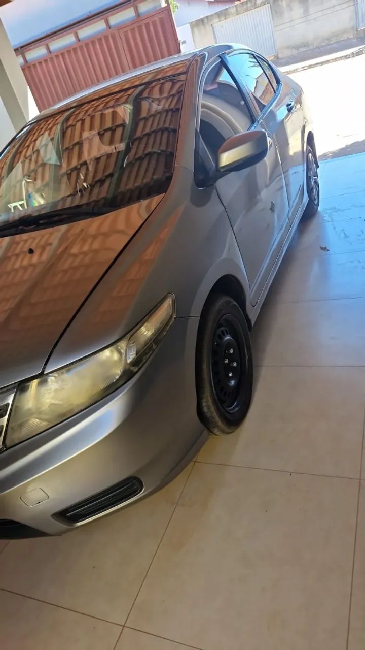 Carro City 2013 . 38 mil - Foto 4