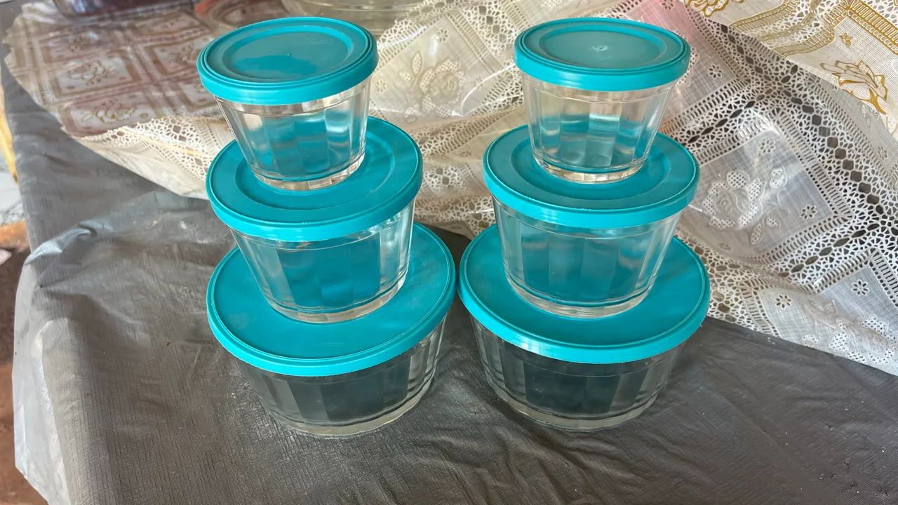 Kit 06 potes de vidro com tampa