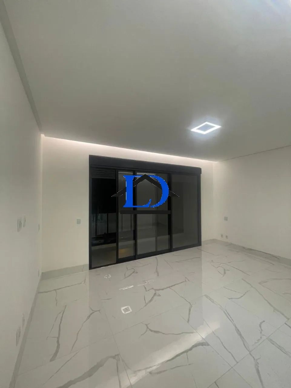 Imperdível Casa em Condomínio de Luxo em Goiânia-GO - Residencial Goiânia Golfe Clube 4 qu - Foto 4