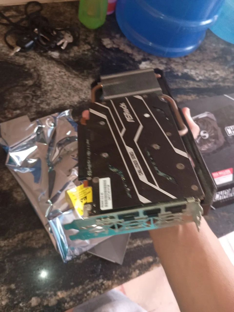 Rx 6600 ASRock  - Foto 2