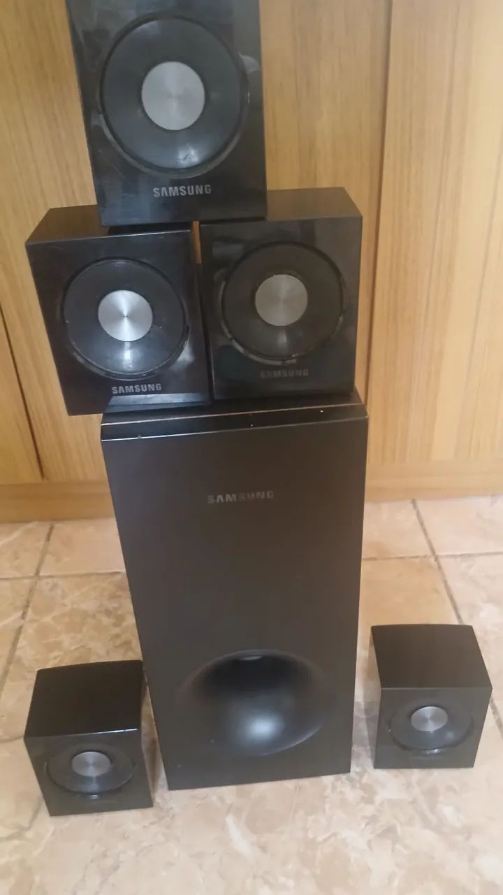 Caixinhas e sub d Home Samsung  - Foto 2