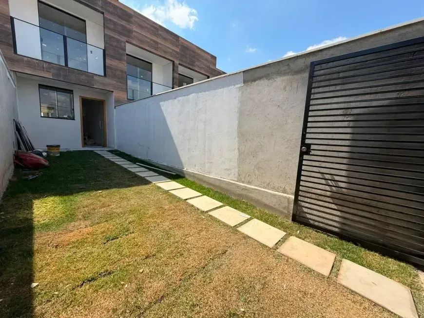 Casa com 2 Quartos, 2 suítes,  à venda, 115m² - Copacabana