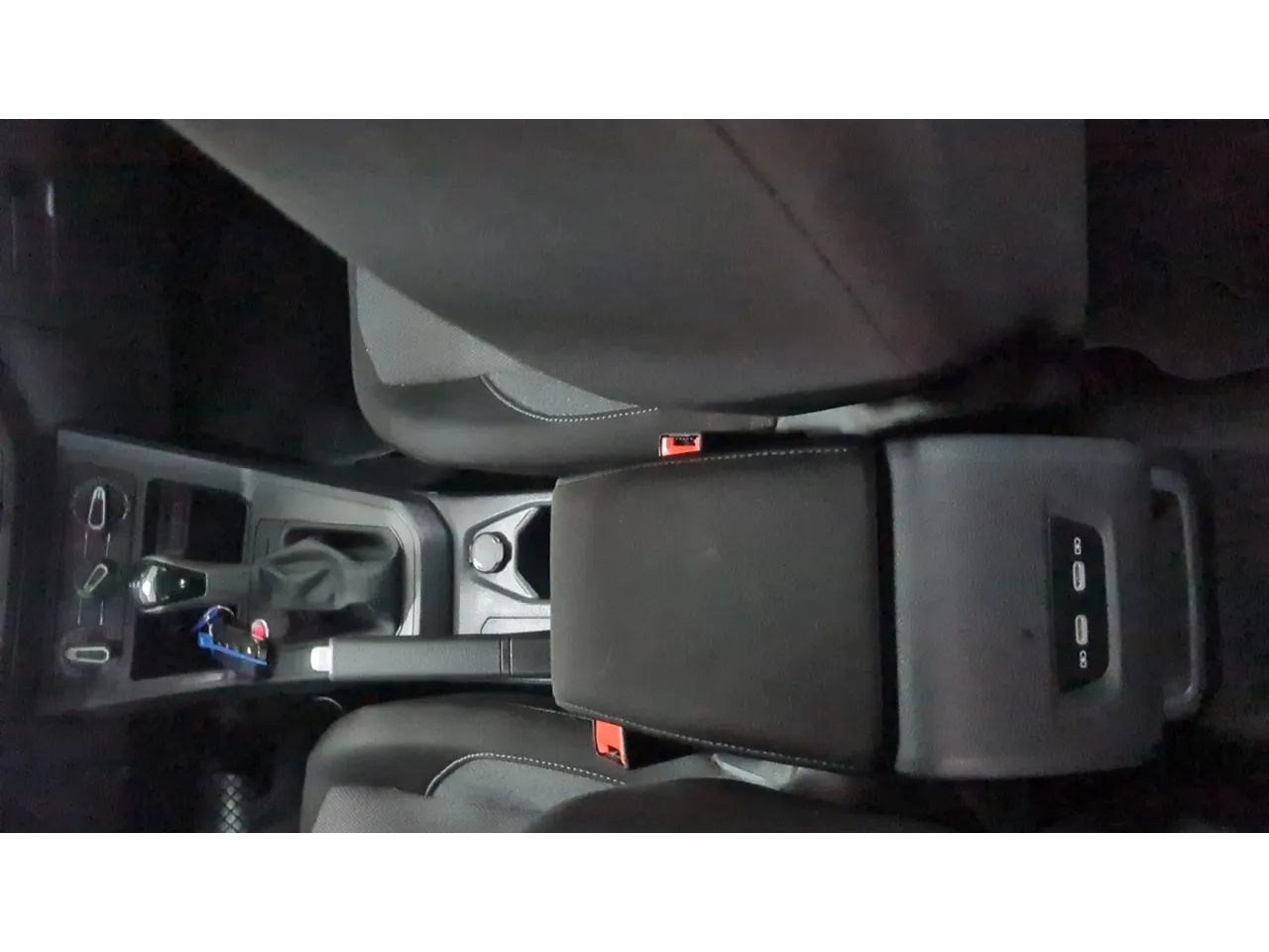 Volkswagen Polo Comfortline TSI 1.0 Flex 12V Aut., foto 9 de 17