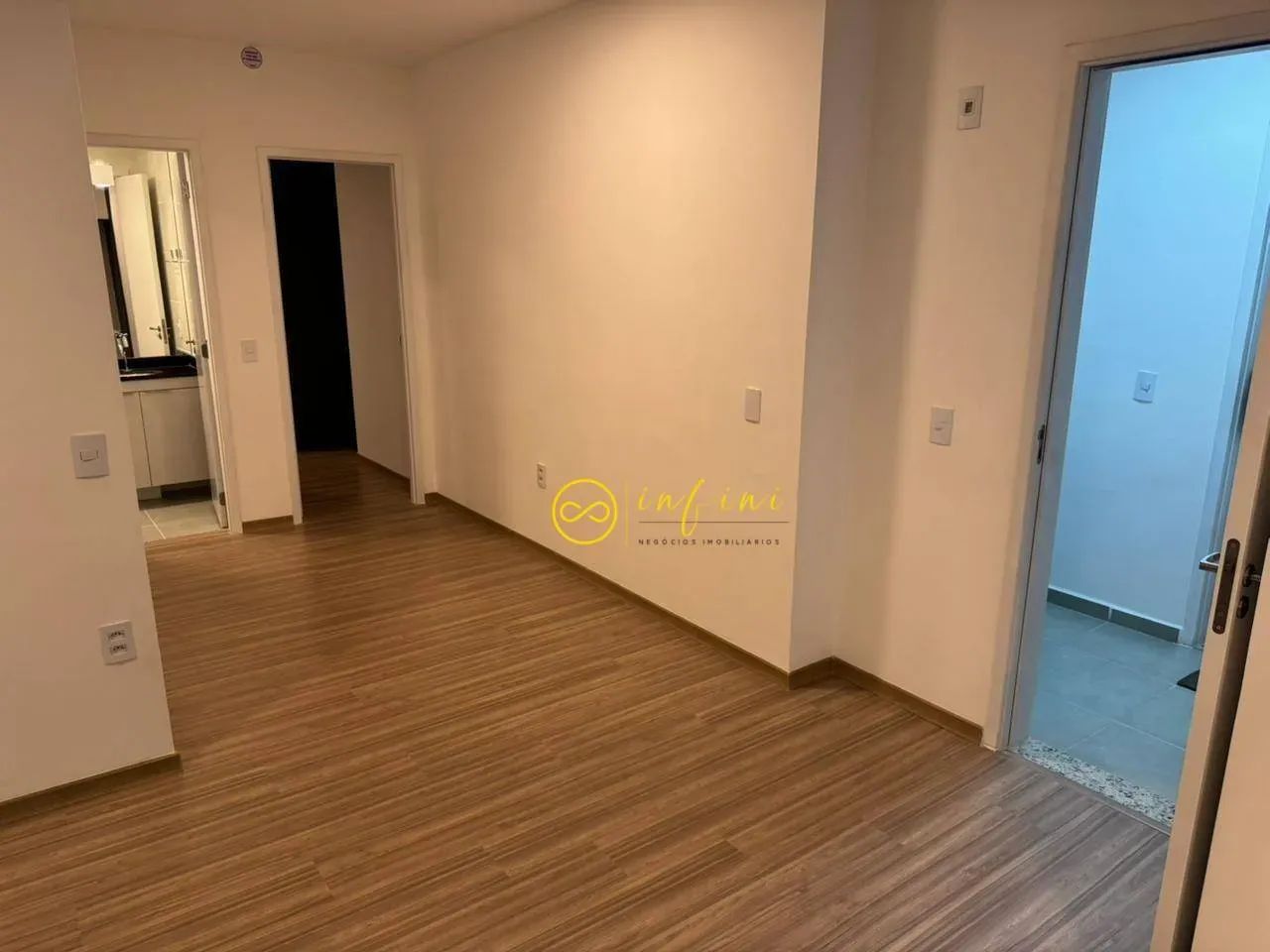 Apartamento com 2 Quartos para alugar, 61 m² por R$ 2.870/mês - Condomínio JR Campolim II  - Foto 3