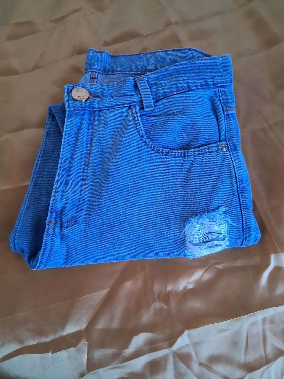 Calça jeans feminina - Linda e veste super bem!!!! - Foto 3