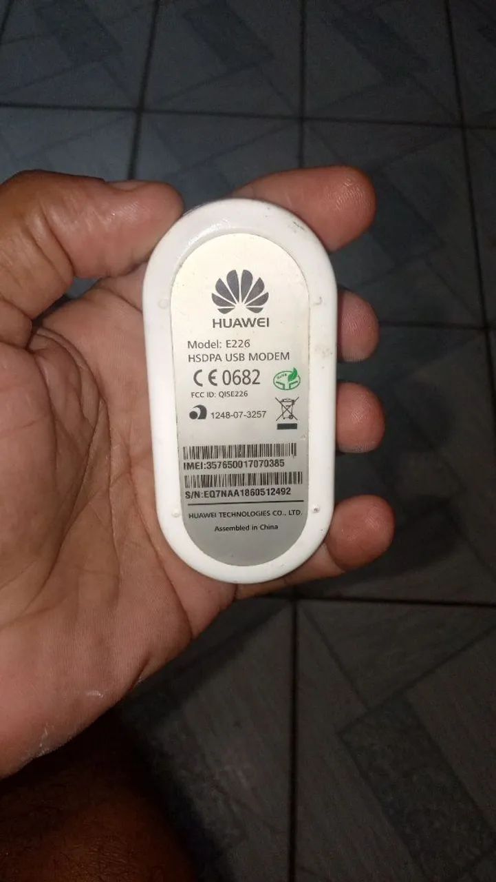 Modem Huawei modelo e226 da claro podemos negociar o valor ok - Foto 5