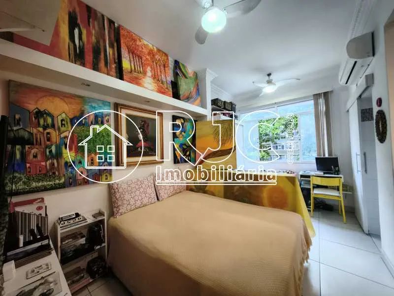 Kitnet/Conjugado : / Residencial / Tijuca