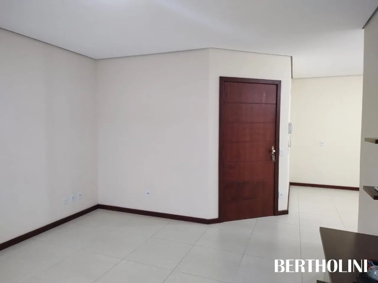 Excelente apartamento com 2 quartos, no Centro de Penedo/RJ. - Foto 5