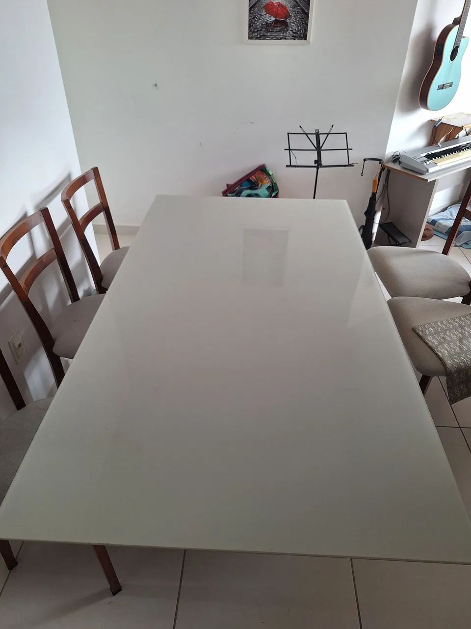 Mesa em MDF laqueado e vidro 8 lugares - Foto 3