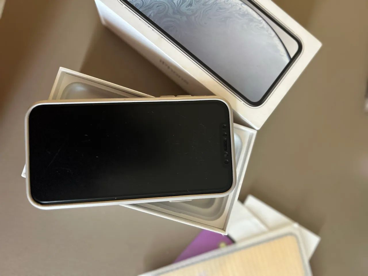Vendo iPhone XR - Foto 4