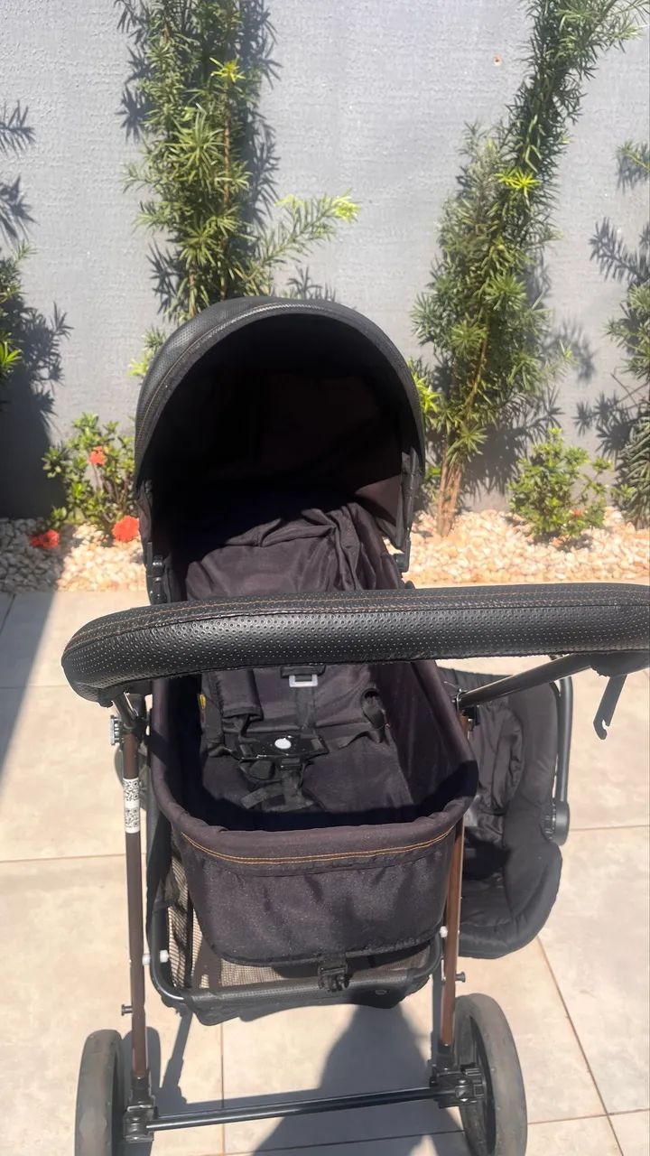 Carrinho de bebê e bebê conforto - Foto 3
