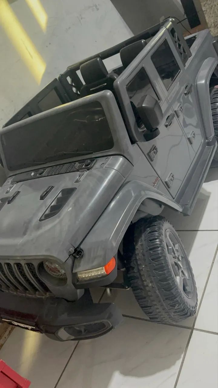 Carro automático de brinquedo  - Foto 4