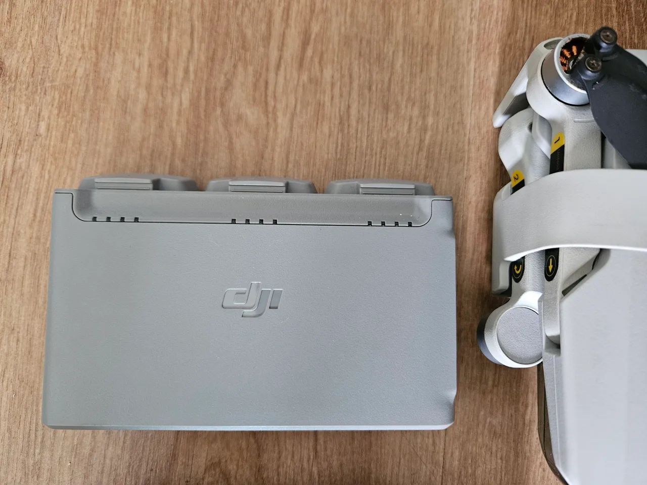 Drone DJI Mini 2 muito novo - Foto 3