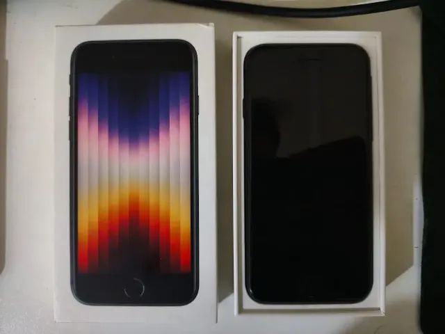 iPhone SE Se (3a Geração, 64 Gb, 2022) - Midnight - Foto 2
