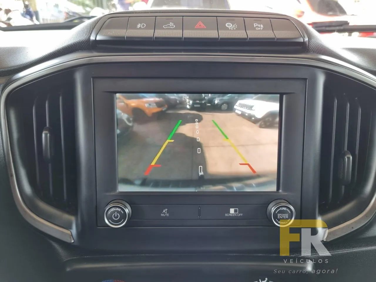 Fiat Strada Volcano 1.3 Flex 8V CD Aut. 2021 - Foto 5