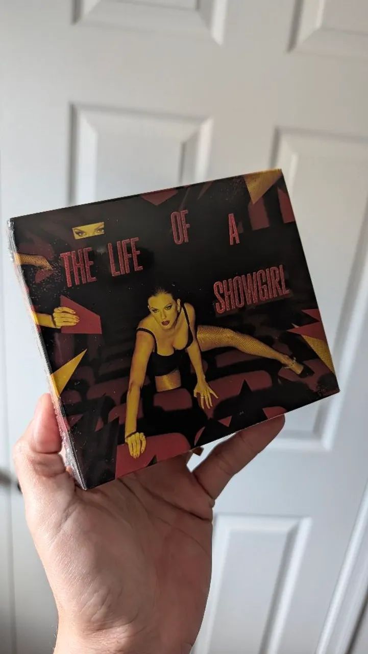 The Life Of A Showgirl Deluxe CD テイラー 特価 Taylor Swift - The Life of a Showgirl: It's Frightening Edition
