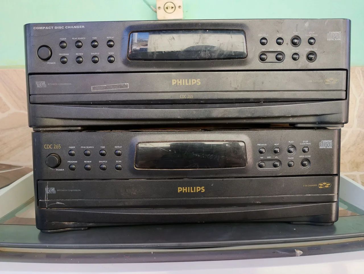 Dois cd player carrossel - Foto 2
