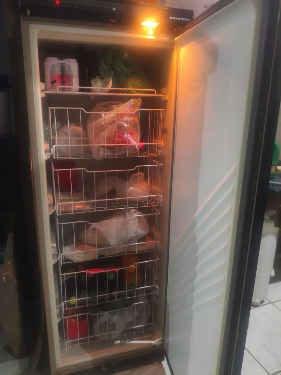 Vendo freezer 